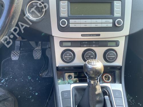 Left headlight VW PASSAT B6 (3C2) 1.9 TDI | BP25933582C28  - Image 15