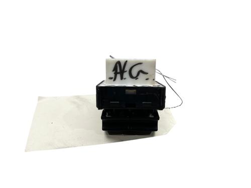 left-front-window-switch-citroen-c4-cactus-2014-29200448 main image