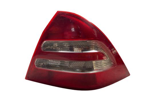 Used Right taillight Right taillight MERCEDES-BENZ C-CLASS (W203) C 220 CDI (203.006) (136 hp) 36477996 36477996