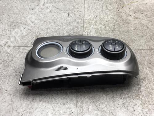 Climate control TOYOTA YARIS (_P9_) 1.4 D-4D (NLP90_, NLP90R) | BP25529279I5 