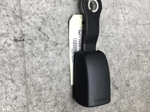 Used Seat buckle PEUGEOT 607 (9D, 9U) 2.2 HDi (133 hp) 25547071