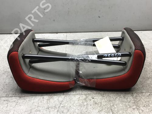 Used Headrest RENAULT KANGOO / GRAND KANGOO II (KW0/1_) 1.5 dCi 90 (KW05, KW08, KW0G, KW11) (90 hp) 25571539