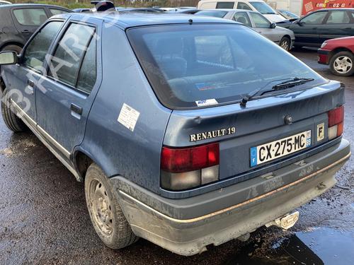 Left front indicator RENAULT 19 I (B/C53_) 1.7 | BP25529422C32 
