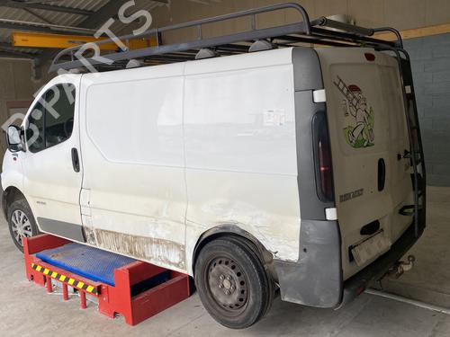 Left front indicator RENAULT TRAFIC II Van (FL) 1.9 dCi 80 (FL0B) | BP29918228C32 - Image 9