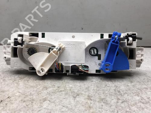 Climate control RENAULT MEGANE III Hatchback (BZ0/1_, B3_) 1.5 dCi (BZ1G, BZ1W, BZ0R) | BP25521818I5 - Image 2