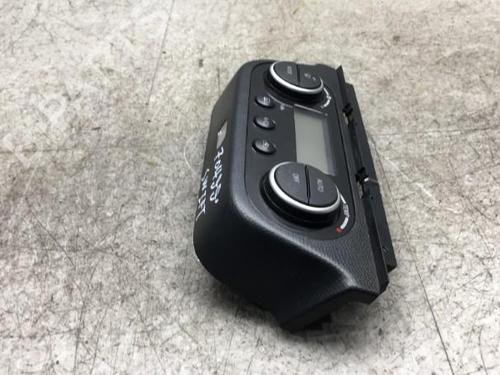 AC Styreenhet / Manøvreringsenhet SUZUKI SWIFT III (MZ, EZ) 1.3 DDiS (RS413D) | BP25566401I5 