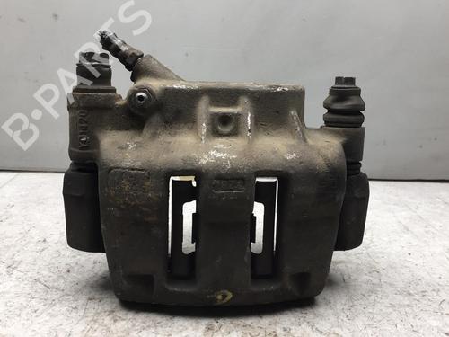 Used Right front brake caliper RENAULT MASTER II Van (FD) 2.5 dCi (101 hp) 25534459
