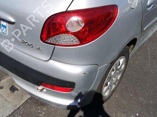 Right taillight PEUGEOT 206+ (2L_, 2M_) 1.4 HDi eco 70 | BP25523758C35 