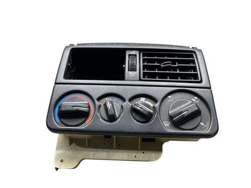 Used Climate control RENAULT ESPACE II (J/S63_) 2.1 TD (J633, J634, J/S635, J/S63D) (88 hp) 31251586