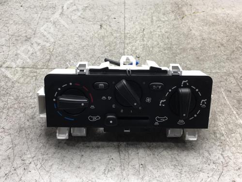 Used Climate control CITROËN C2 (JM_) 1.1 (60 hp) 25565898