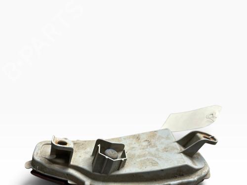 Used Rear bumper right light Rear bumper right light TOYOTA YARIS (_P13_) 1.0 (KSP130_, KSP130) (69 hp) 26385693 26385693