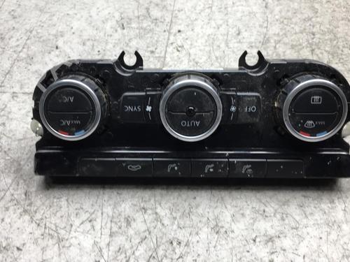 Climate control VW TOURAN (1T3) 2.0 TDI | BP25556458I5 