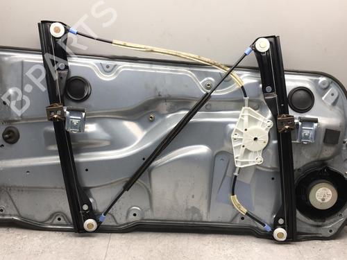 Rudehejsemekanisme Højre foran VW GOLF IV (1J1) 1.4 16V | BP25578314C23 