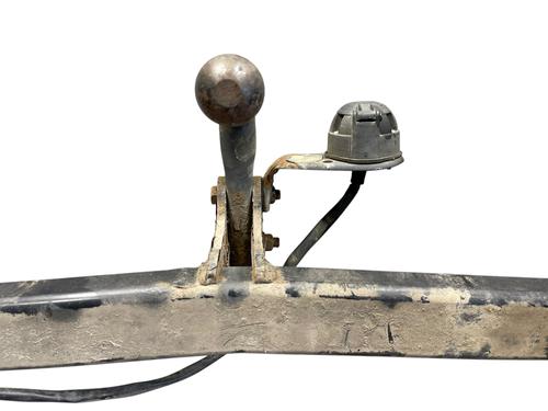 Tow ball/Mechanism VW PASSAT B6 (3C2) 2.0 TDI | BP25527372C141 