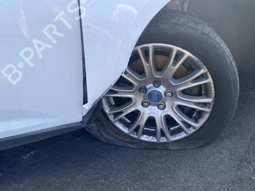 Rear left exterior door handle FORD FOCUS III 2.0 TDCi | BP25546263C130