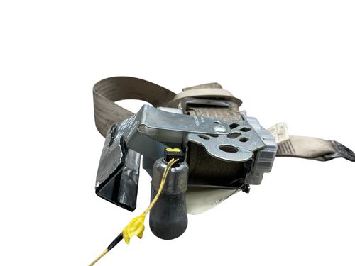 front-right-seatbelt-lexus-rx-_u3_-2003-2004-2005-2006-2007-2008-25542164 main image