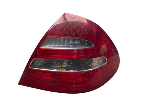 Used Right taillight MERCEDES-BENZ E-CLASS (W211) E 220 CDI (211.006) (150 hp) 25889922