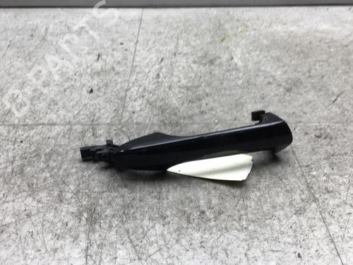 front-right-exterior-door-handle-mercedes-benz-e-class-w212-2009-2010-2011-2012-2013-2014-2015-2016-25528998 main image