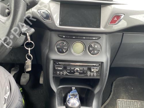 Left tailgate light CITROËN C3 II (SC_) 1.4 HDi 70 (SC8HZC, SC8HR0, SC8HP4) | BP25542047C79 - Image 16