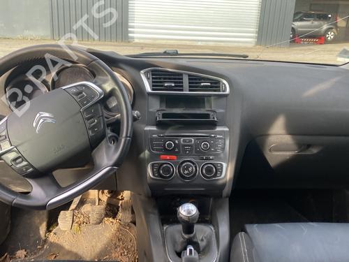 Right taillight CITROËN C4 II (NC_) 1.6 HDi 115 | BP32237808C35 - Image 29