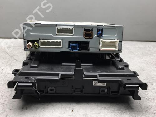 Radio RENAULT MEGANE IV Hatchback (B9A/M/N_) 1.6 dCi 165 281153636R