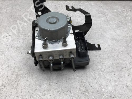 Used ABS pump RENAULT CLIO IV (BH_) 1.5 dCi 75 (75 hp) 25557192
