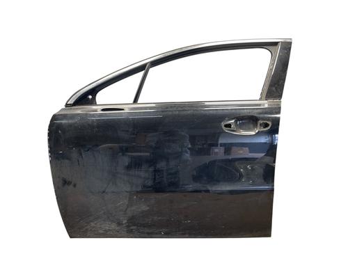 Used Left front door Left front door 25531084 25531084