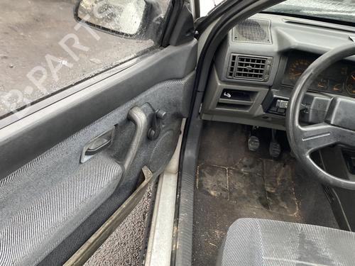 Left front indicator RENAULT 19 I Chamade (L53_) 1.9 D (L534, L53J) | BP25570516C32 - Image 6