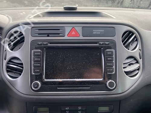 Switch VW TIGUAN (5N_) 2.0 TDI 4motion | BP25562560I30 - Image 15