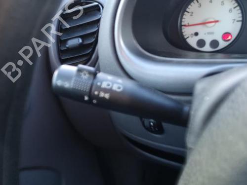 Right headlight FORD FIESTA IV (JA_, JB_) 1.4 i 16V | BP25524679C29 