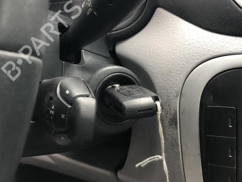 Venstre bremsekaliber foran CITROËN C3 I (FC_, FN_) 1.4 HDi | BP25576364M105 