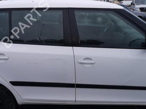 Right taillight SKODA FABIA II (542) 1.6 TDI | BP25585553C35 