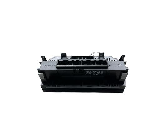 climate-control-audi-a3-8p1-2003-2004-2005-2006-2007-2008-2009-2010-2011-2012-2013-36256802 main image