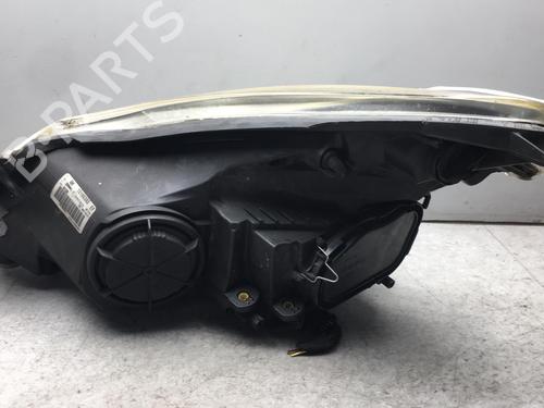 Højre forlygte OPEL CORSA D (S07) 1.4 (L08, L68) (90 hp) 25581692