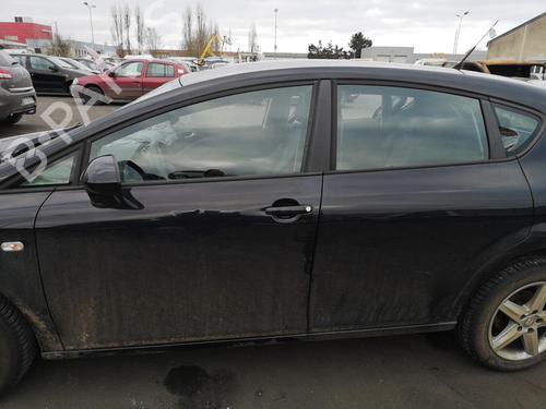 Right tailgate light SEAT LEON (1P1) 1.6 TDI | BP25525112C80 