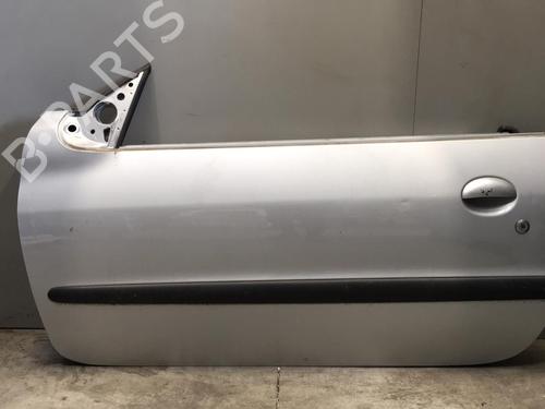 Used Left front door Left front door 25535015 25535015