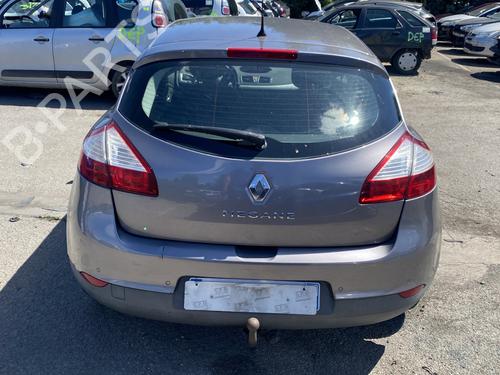 Fuse box RENAULT MEGANE III Hatchback (BZ0/1_, B3_) 1.9 dCi (BZ0N, BZ0J) | BP32339839E1 - Image 30