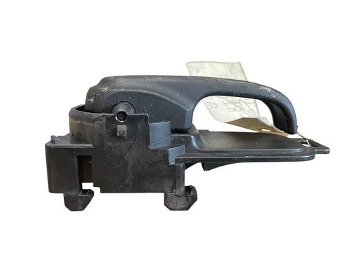Used Front right interior door handle Front right interior door handle NISSAN MICRA III (K12) 1.2 16V (80 hp) 27436457 27436457