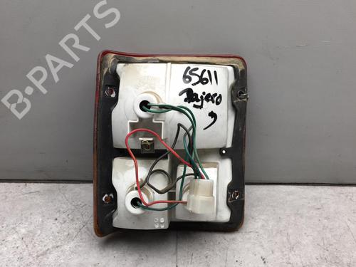 Høyre baklys Høyre baklys MITSUBISHI PAJERO I (L04_G, L14_G) 2.5 TD 4WD (L049G, L149G) (84 hp) 25525491 25525491