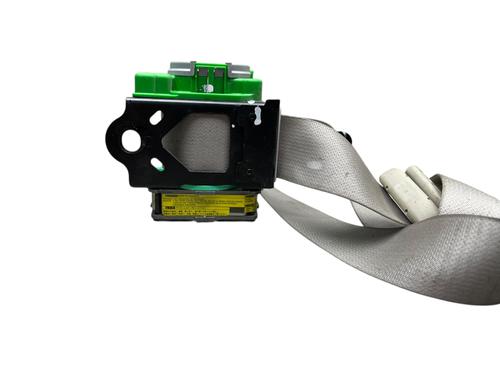 Used Front right seatbelt Front right seatbelt TOYOTA YARIS (_P9_) 1.33 VVT-i (NSP90_, NSP90R) (100 hp) 25562975 25562975