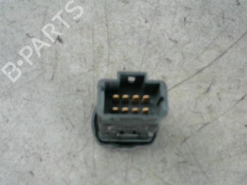 Used Warning switch DACIA SANDERO 1.5 dCi (68 hp) 25579559