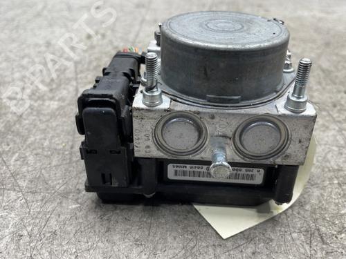ABS pump RENAULT CLIO III (BR0/1, CR0/1) 1.5 dCi (BR17, CR17) | BP25572269M43 