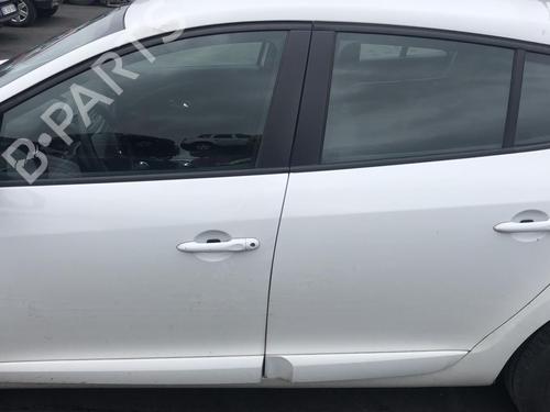 Headrest RENAULT MEGANE III Hatchback (BZ0/1_, B3_) 1.5 dCi (BZ1G, BZ1W, BZ0R) | BP25521822I31  - Image 12