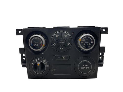 Used Climate control Climate control SUZUKI GRAND VITARA II (JT, TE, TD) 1.9 DDiS All-wheel Drive (JT419, TD44, JB419WD, JB419XD,... (129 hp) 30933239 30933239