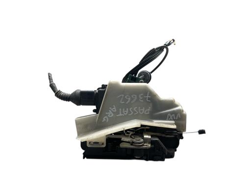 Used Rear left lock VW PASSAT B5.5 (3B3) 1.9 TDI (130 hp) 25504412