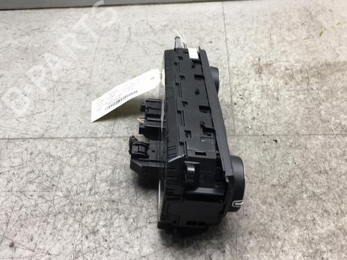 Climate control FORD FIESTA VII (HJ, HF) 1.5 TDCi | BP25566361I5 