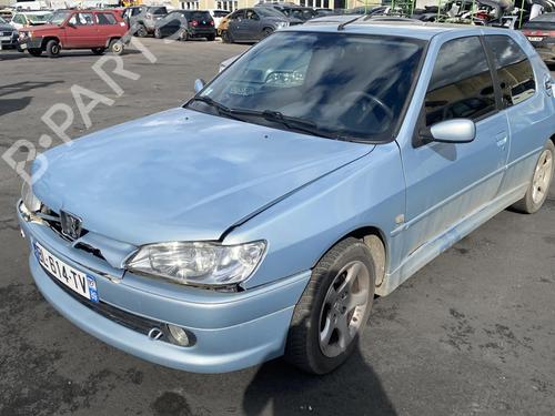 Højre baglygte PEUGEOT 306 Hatchback (7A, 7C, N3, N5) 2.0 HDI 90 | BP25551441C35 