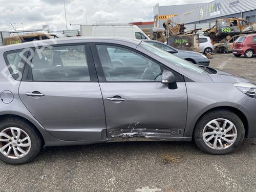 Seat buckle RENAULT SCÉNIC III (JZ0/1_) 1.6 dCi (JZ00, JZ12) | BP29899877I32 