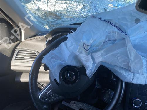 Front right lock RENAULT MEGANE IV Hatchback (B9A/M/N_) 1.6 dCi 130 (B9A4) | BP25557612C97 