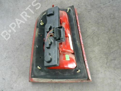 Højre baglygte SKODA OCTAVIA I Combi (1U5) 1.9 TDI (90 hp) 25584353